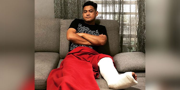 “Salah Langkah, Buruk Padah!” – Tergelincir Ketika Hiking, Azlan Patah Kaki Kiri