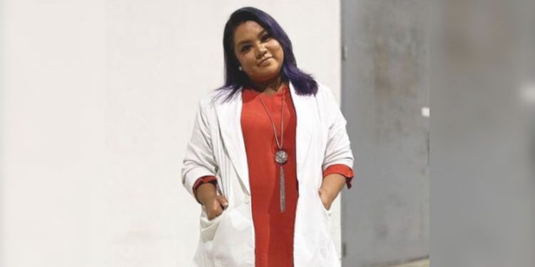 “Cinta Pertama Saya Masih…” – Dina Nadzir Cari Keserasian