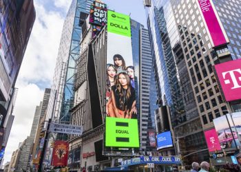 Dolla Artis Ketiga Terima Pengiktirafan Di Layar Digital Gergasi New York