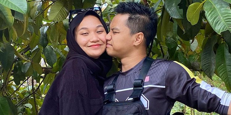 “Dulu Lipas, Hari Ini Pula… ” – Gugur Air Mata Alam Kena Prank Pada Hari Lahir