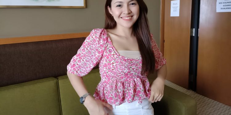“Kenapa Ramai Orang Benci Saya?” – Alami Tekanan, Baby Shima Jalani Rawatan Mental