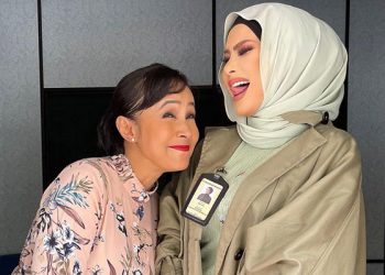 “Sanggup Beratur Panjang Semata-mata Nak Bergambar Dengan Jee” – Che Ta