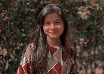 [VIDEO] “Ada Ke Orang Nak Dengar?” – Umur Baru 11 Tahun, Ara Meraki Dah Cipta Lagu Sendiri