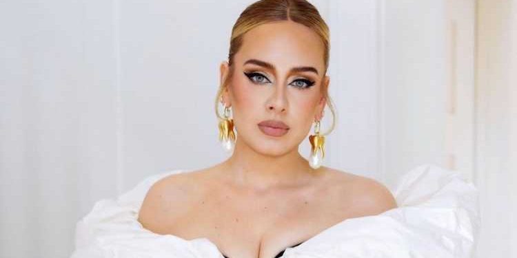 Tak Dengar Lagu Adele, Pengacara TV Digantung Tugas Dua Minggu