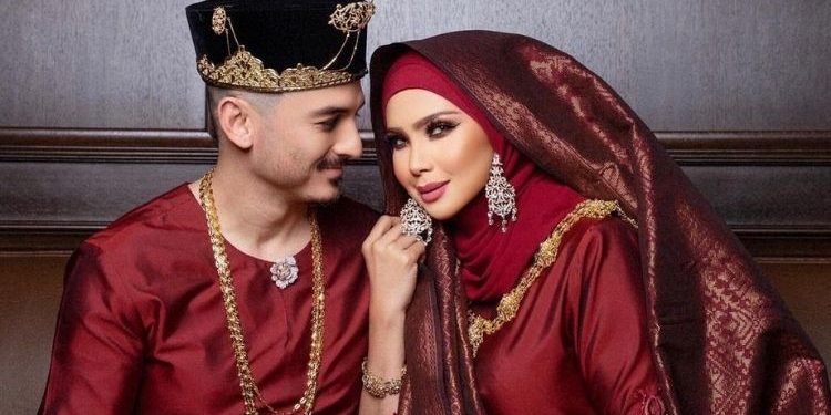 “Apa Nak Buat…” – Zain Dan Aaisyah Positif Covid, Che Ta Akur Diuji-Nya