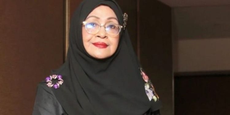 [VIDEO] “Ilmu Anak Muda Mampu Angkat Kualiti Filem Malaysia” – Kata Ibu Fauziah Nawi